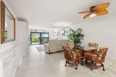 A home in LONGBOAT KEY