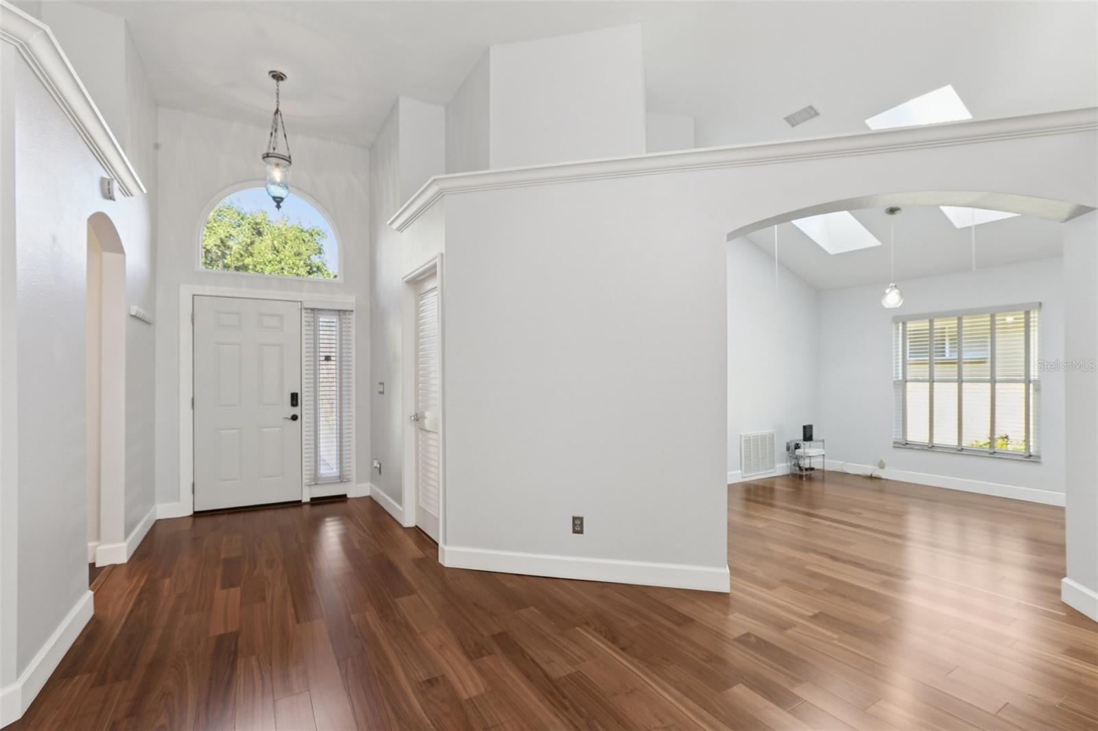 10211 OASIS PALM DRIVE