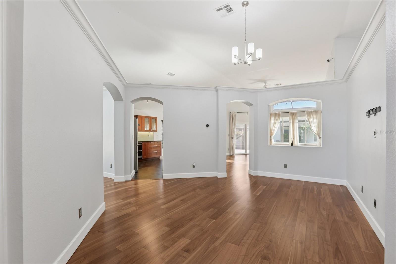 10211 OASIS PALM DRIVE