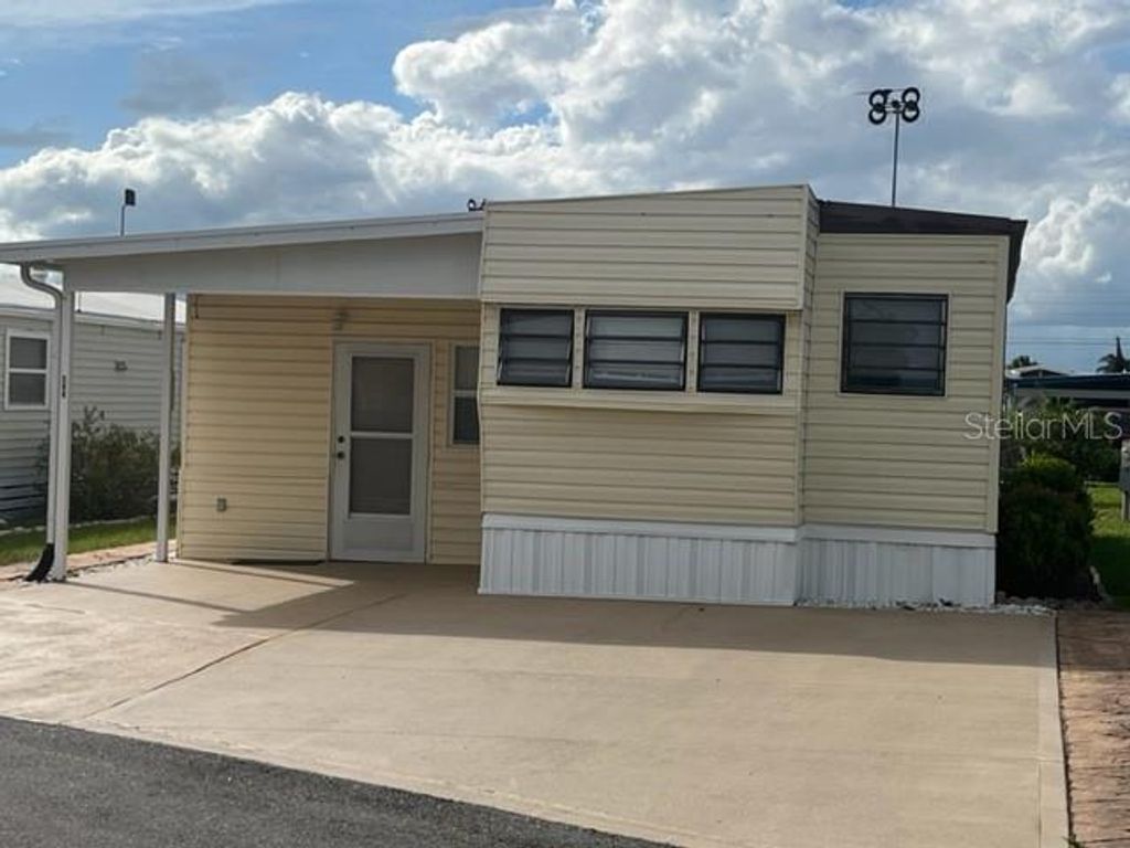 Photo of 251 Patterson Road #C44, Haines City, FL 33844 (MLS # P4935500)