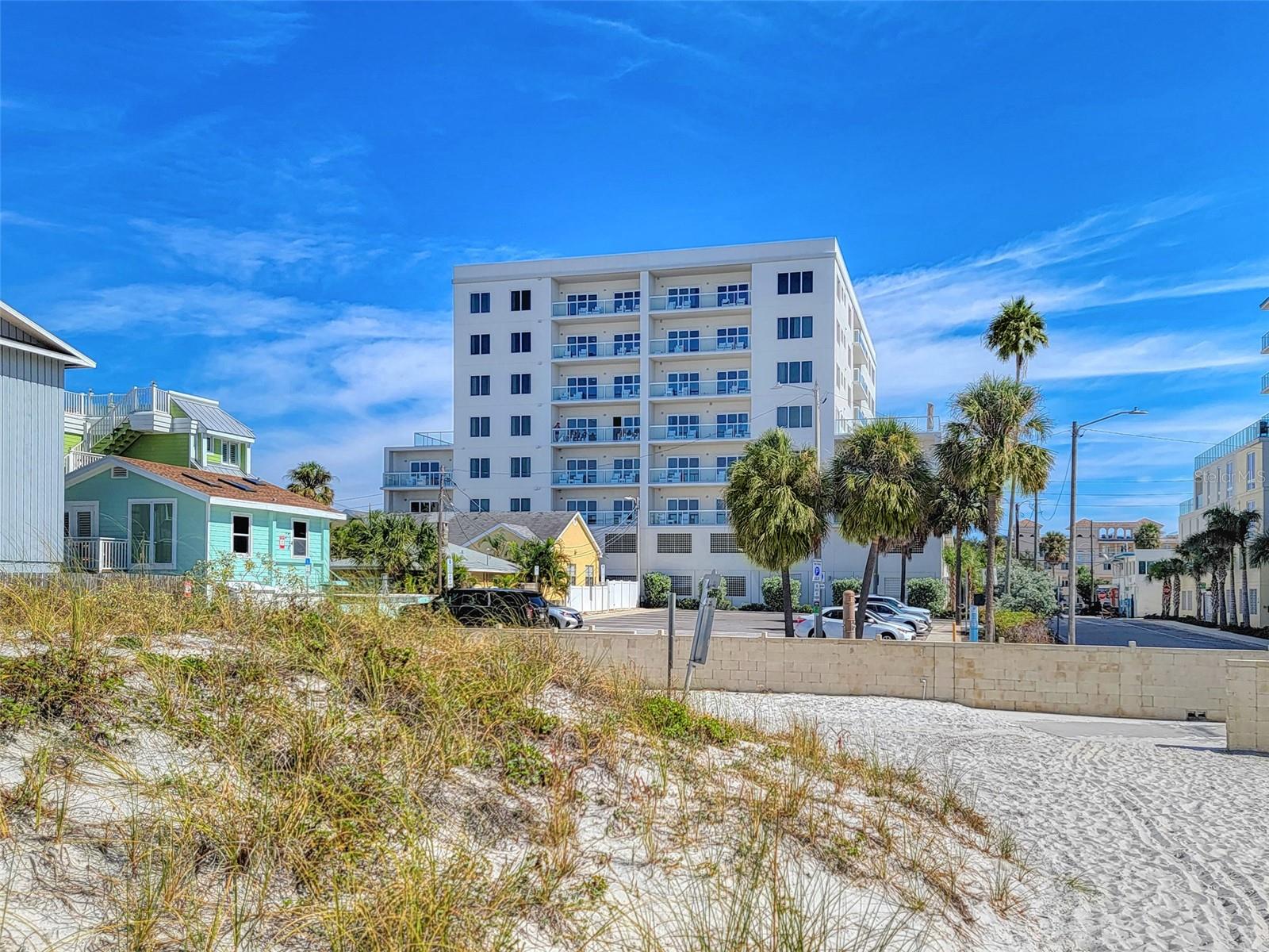 AVALON CLUB RESORT CONDO - Residential