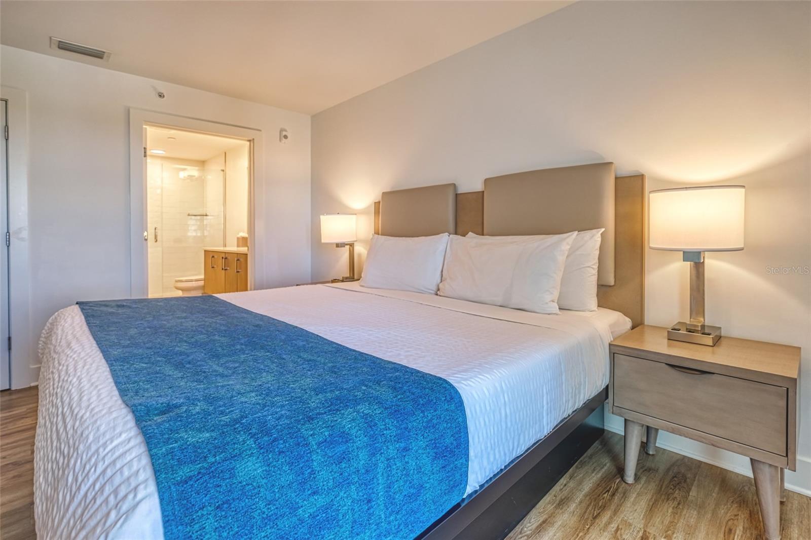 AVALON CLUB RESORT CONDO - Residential