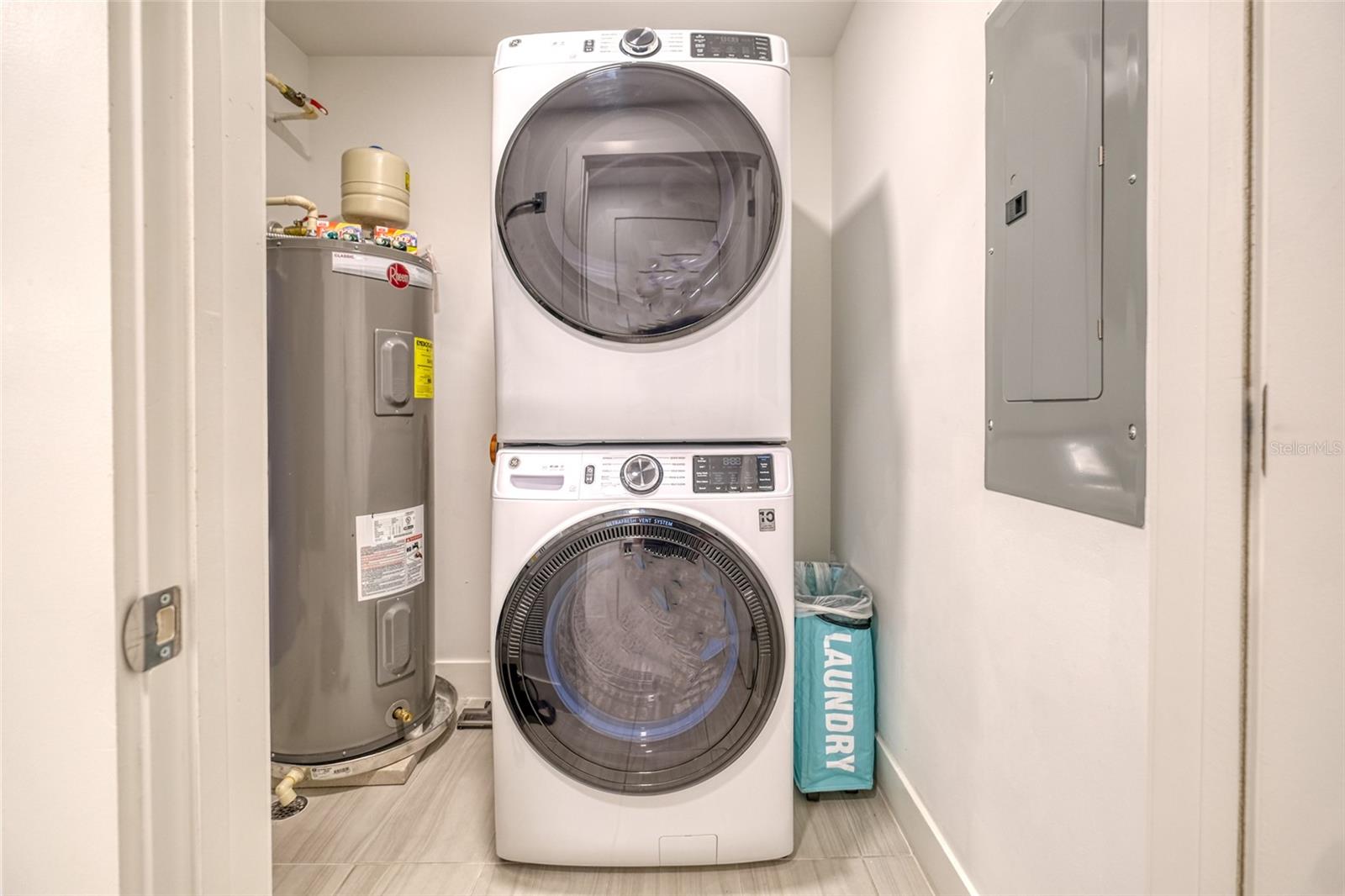 AVALON CLUB RESORT CONDO - Residential