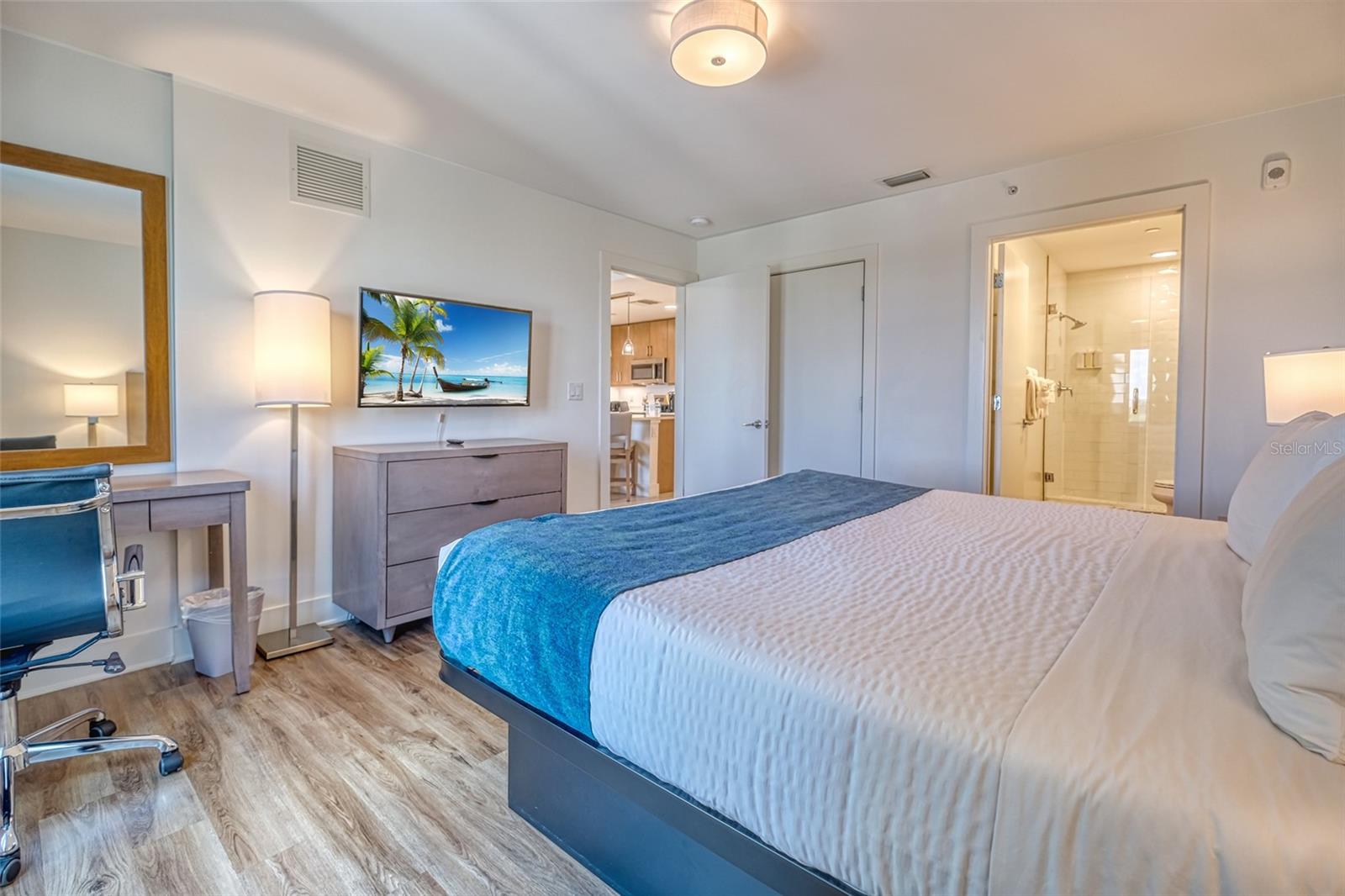 AVALON CLUB RESORT CONDO - Residential