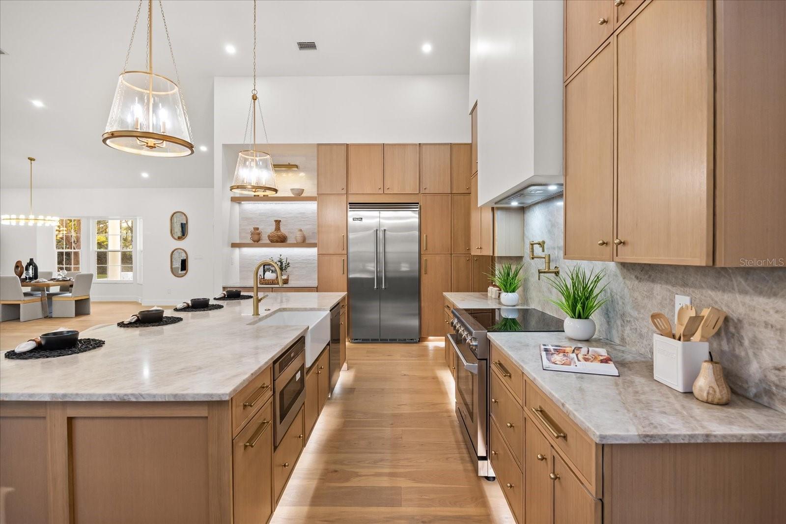 WINDERMERE OAKS - Residential