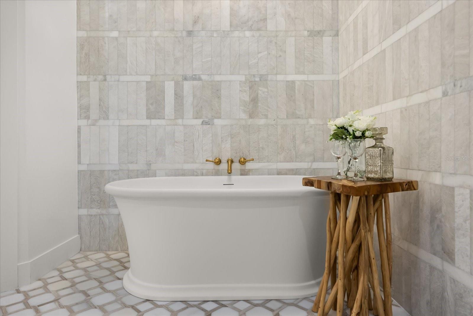 WINDERMERE OAKS - Residential