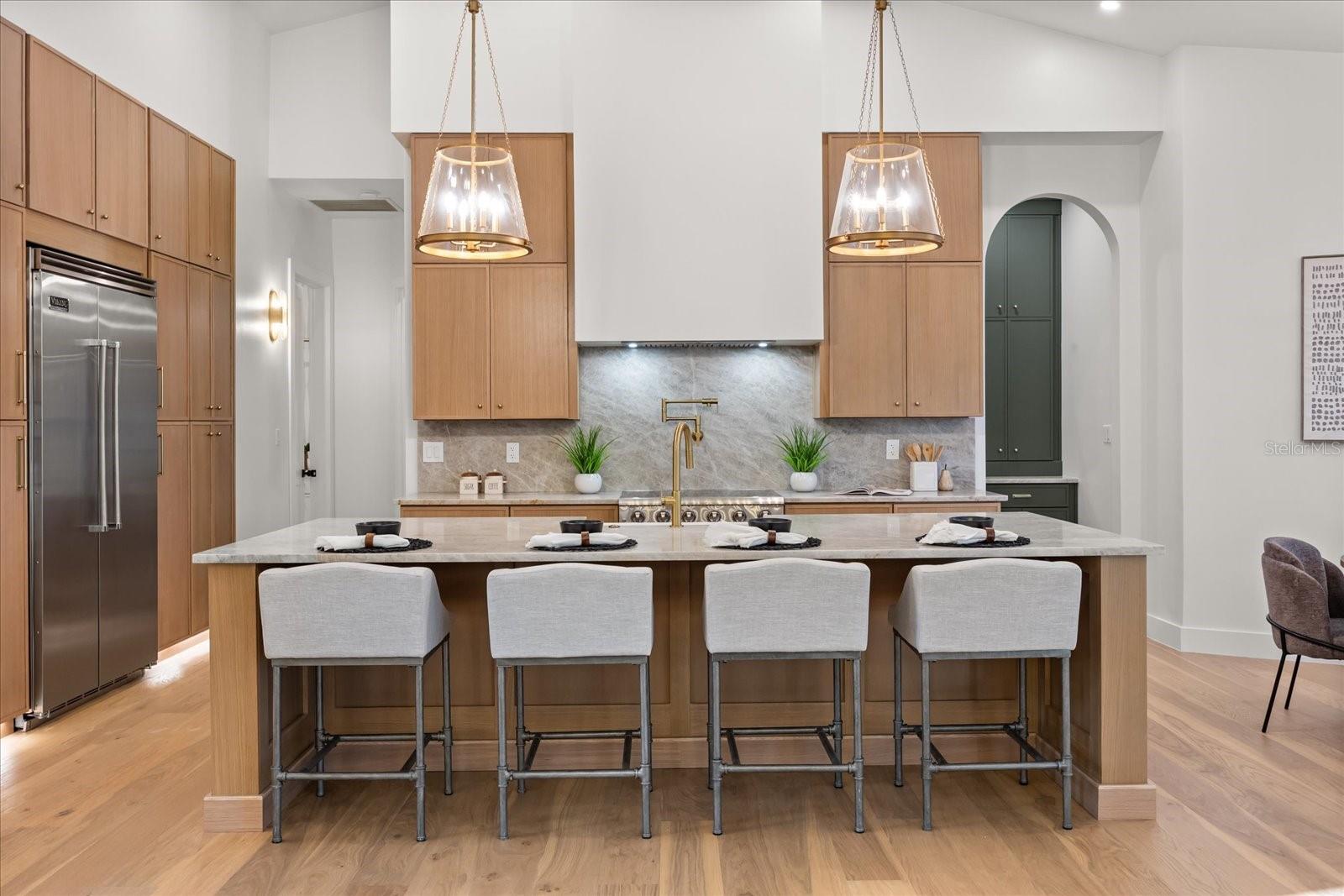 WINDERMERE OAKS - Residential