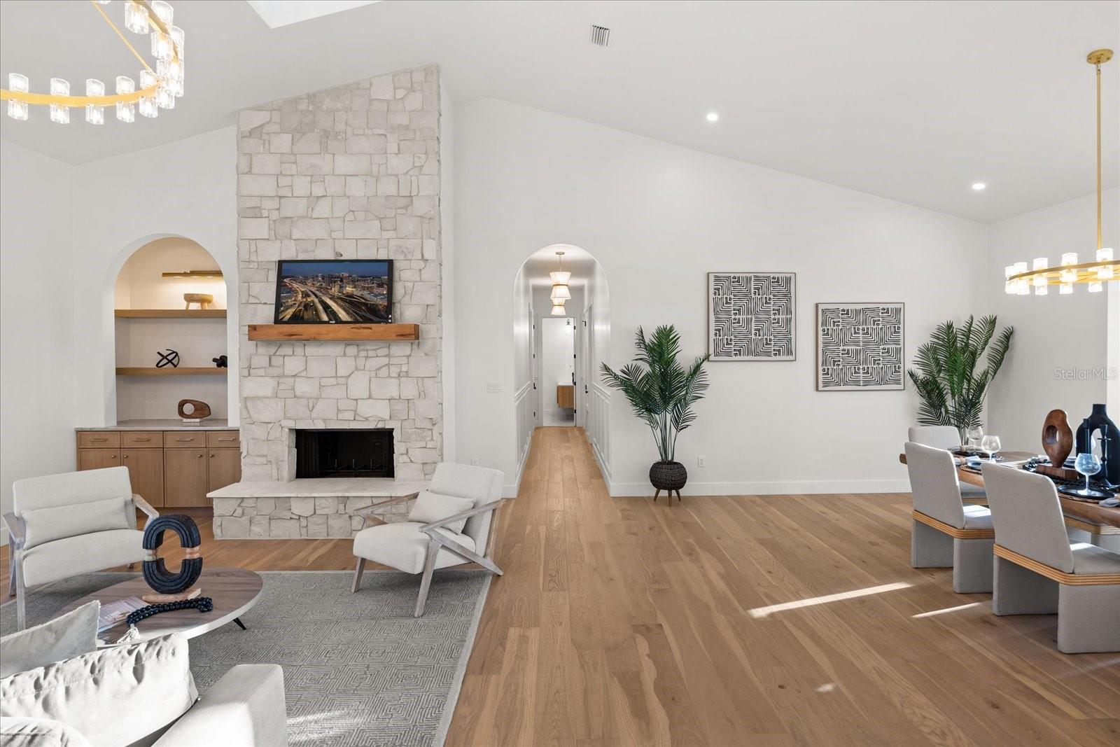 WINDERMERE OAKS - Residential