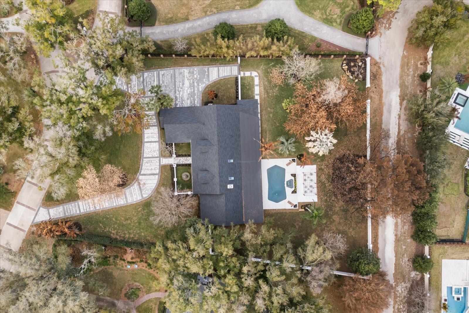 WINDERMERE OAKS - Residential