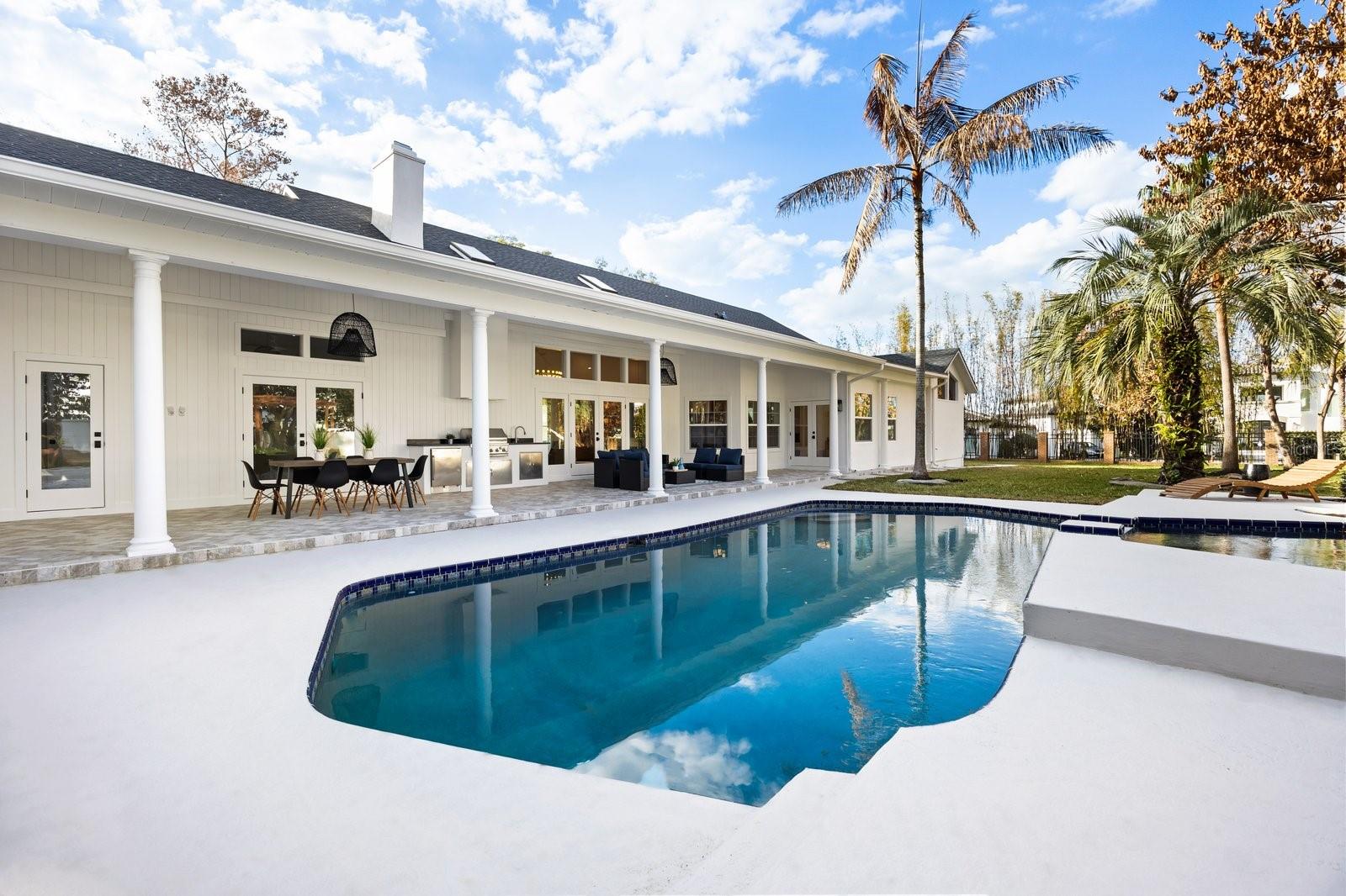 WINDERMERE OAKS - Residential