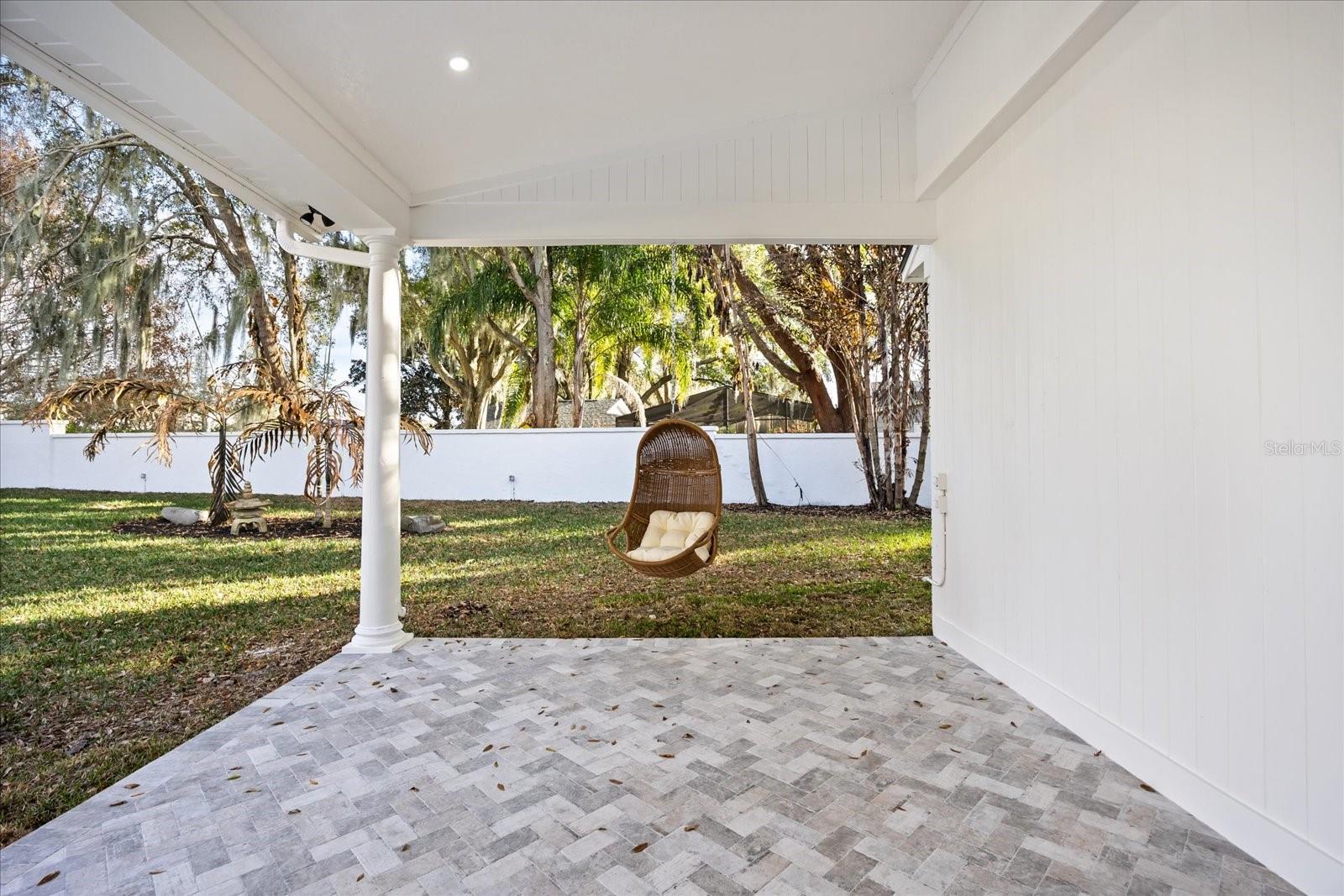 WINDERMERE OAKS - Residential