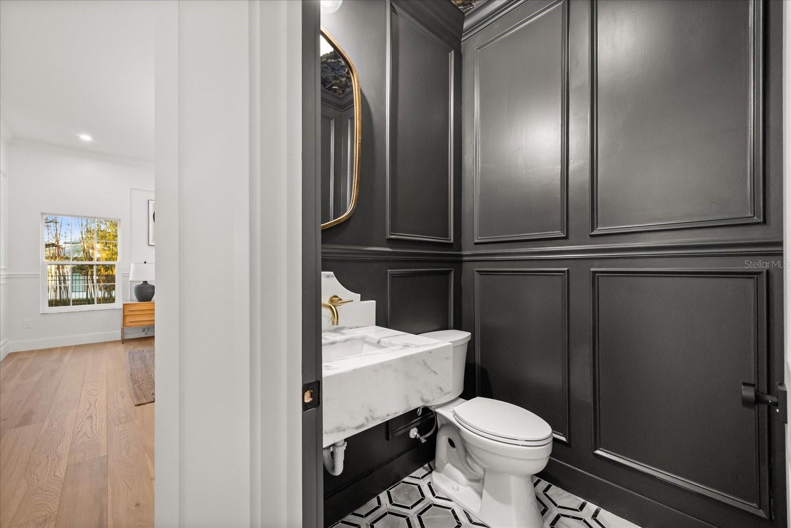 WINDERMERE OAKS - Residential