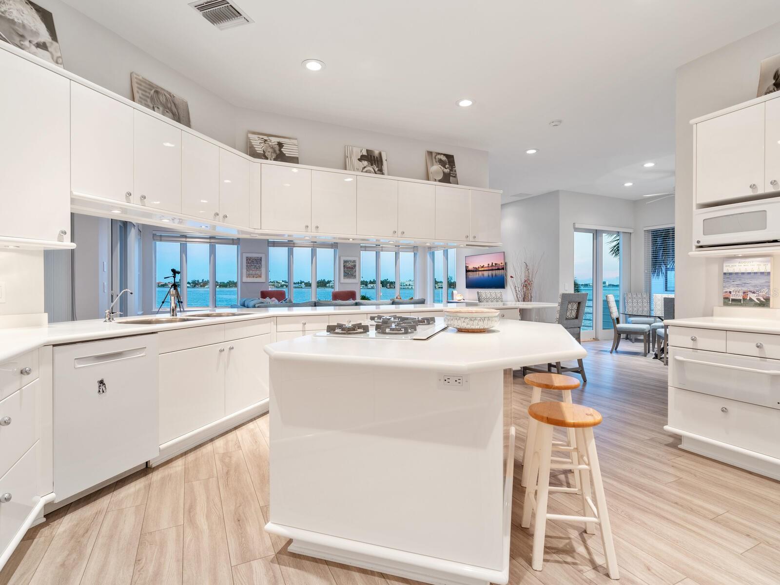 BIRD KEY SUB - Residential