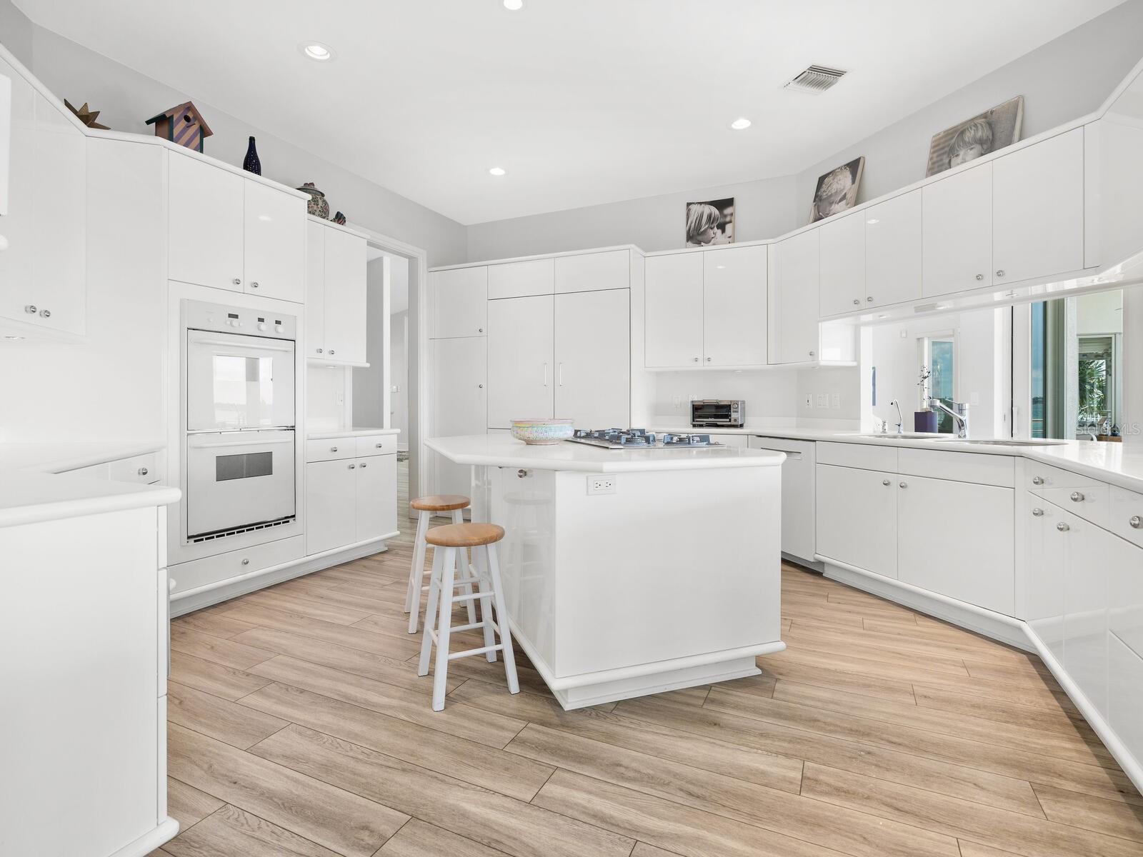 BIRD KEY SUB - Residential