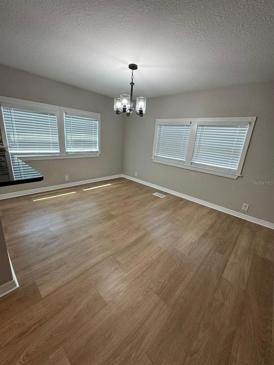 RIVER VILLAGE - Residential Lease