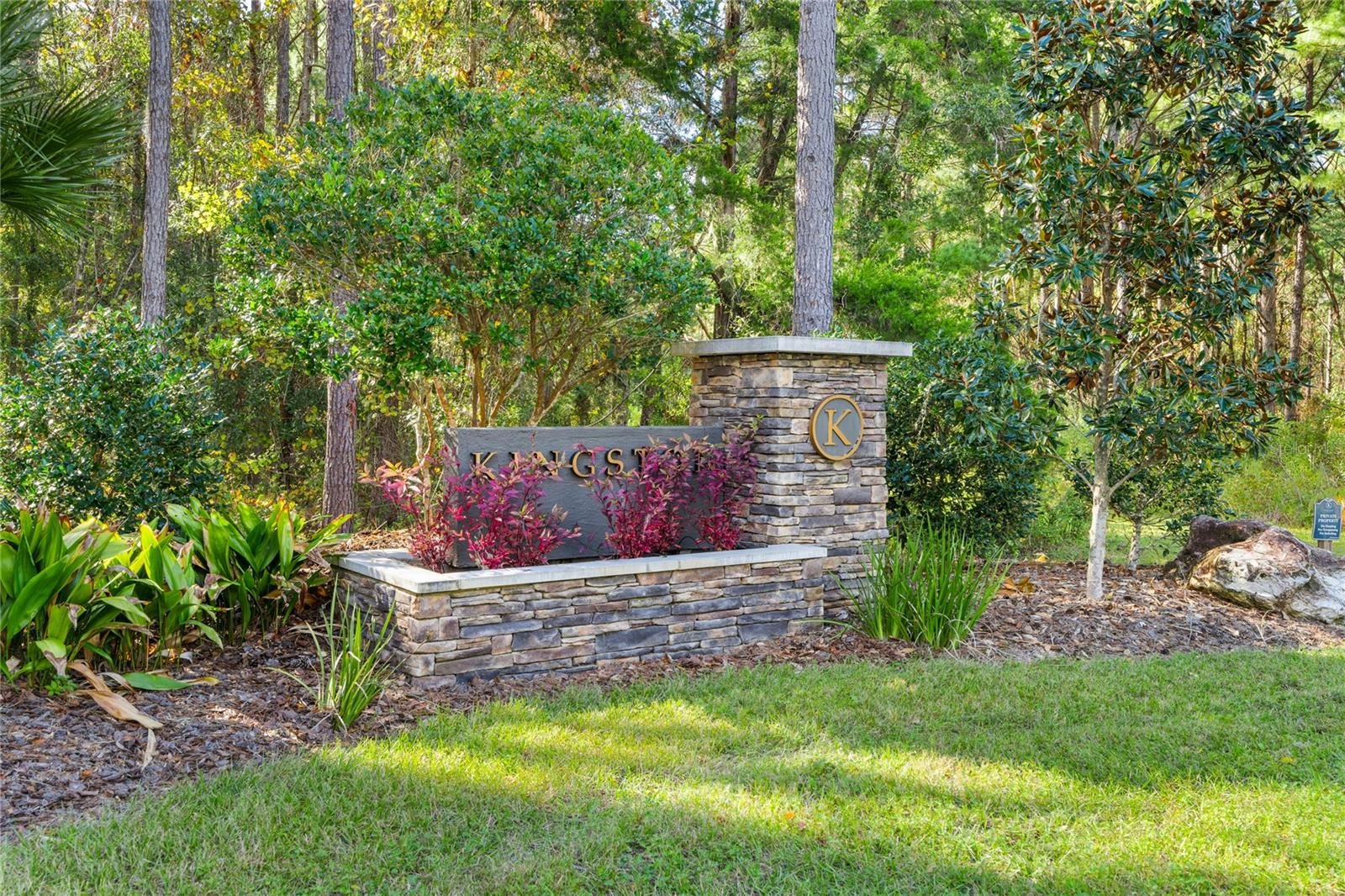 KINGSTON PLACE PB 36 PG 73 - Residential