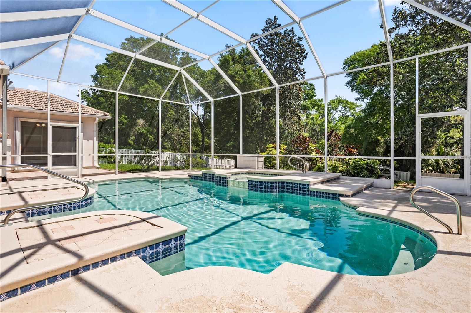 6111 OXBOW BEND LANE