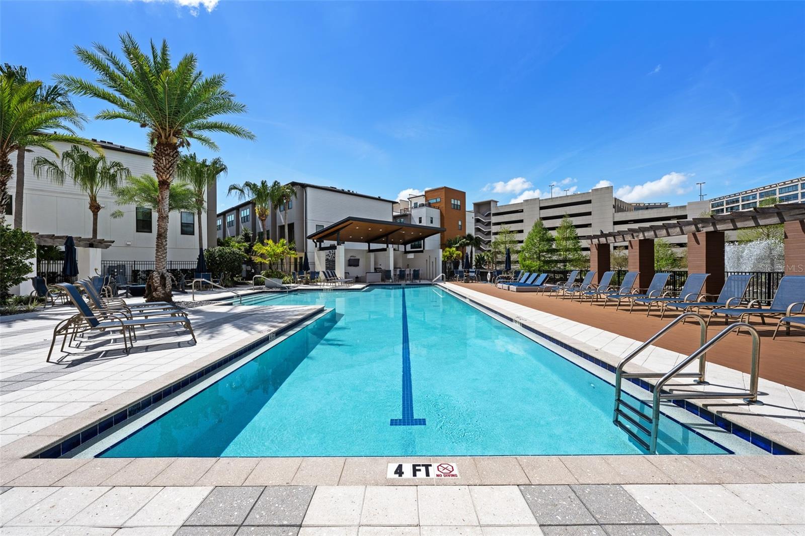 WESTSHORE VILLAGE TWNHMS - Residential