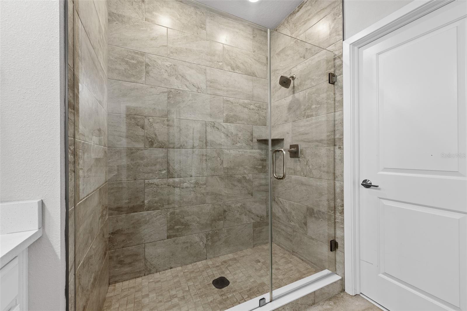 WESTSHORE VILLAGE TWNHMS - Residential