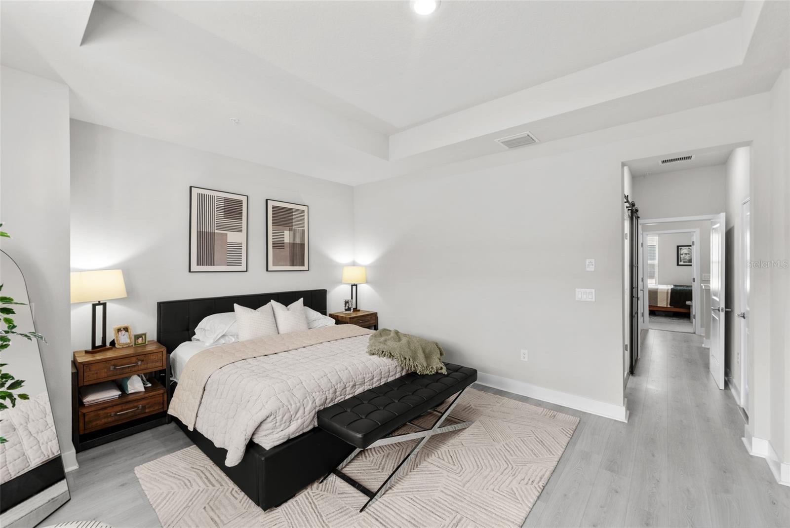 WESTSHORE VILLAGE TWNHMS - Residential