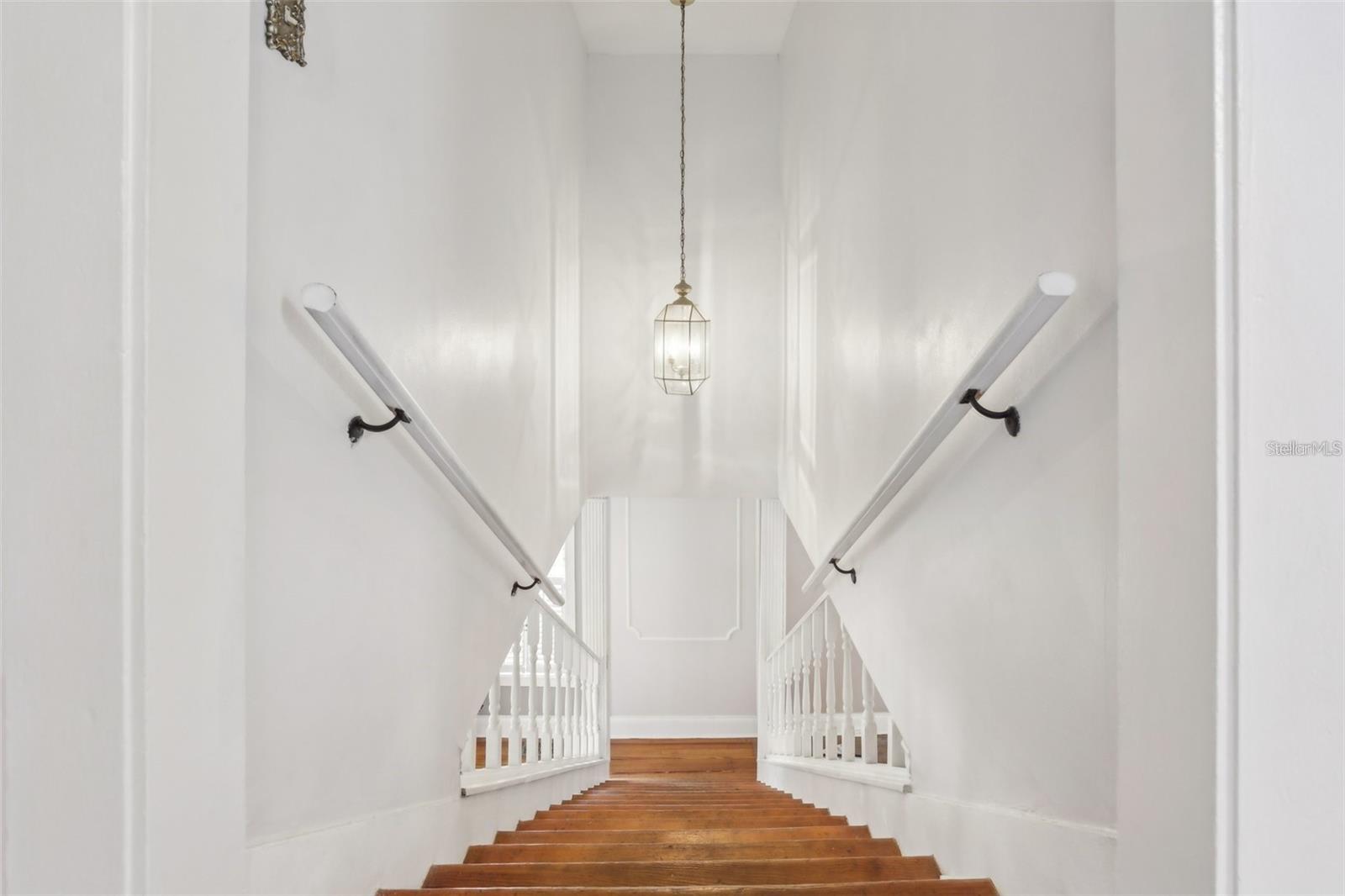 SEMINARY HEIGHTS - Residential