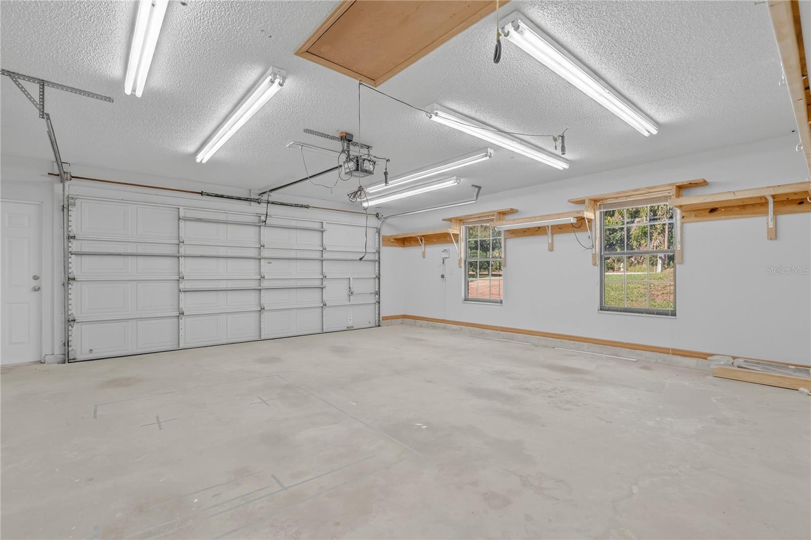 DELTONA LAKES UNIT 19 - Residential