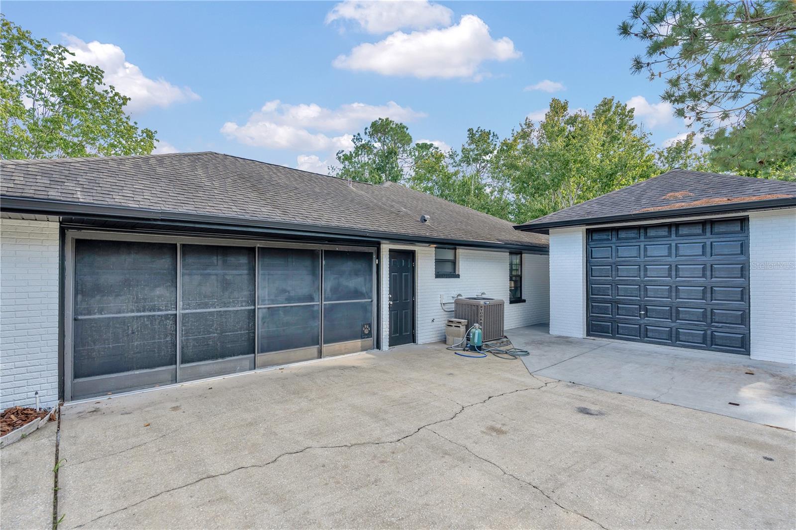 DELTONA LAKES UNIT 19 - Residential