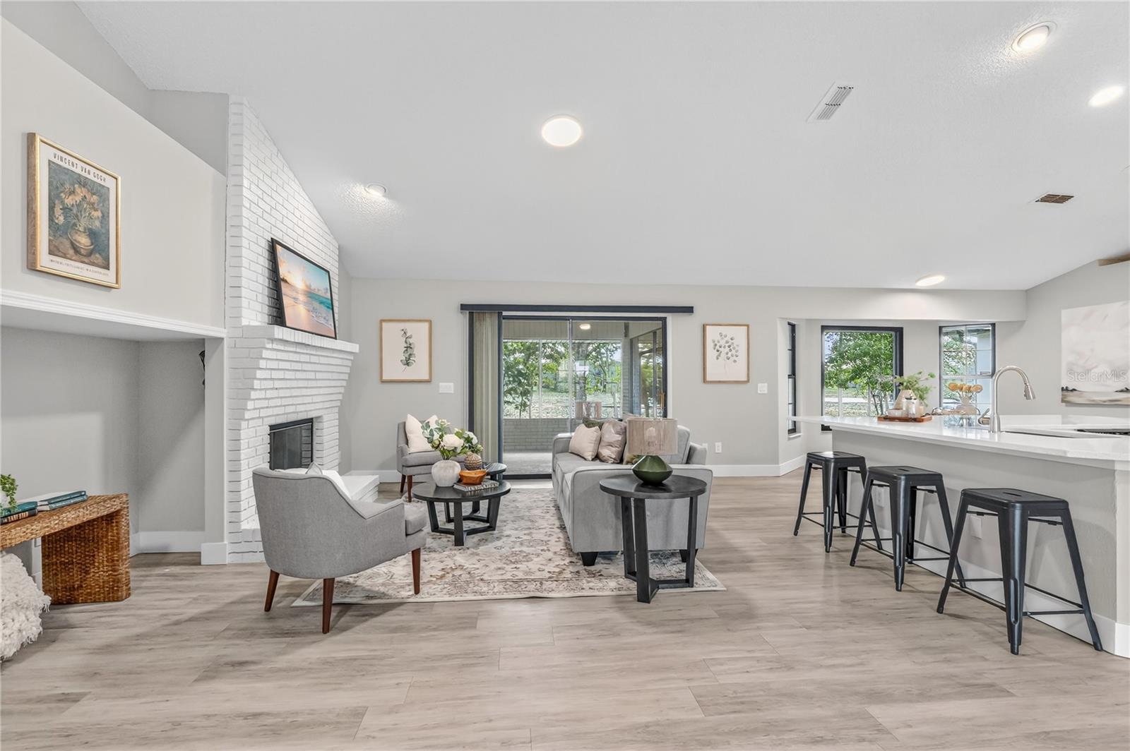 DELTONA LAKES UNIT 19 - Residential