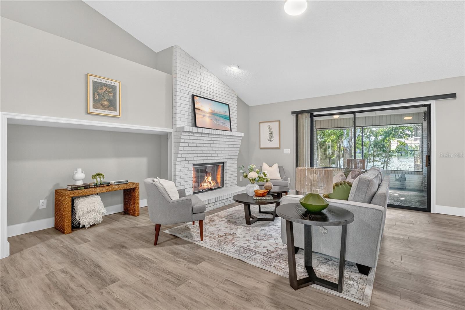 DELTONA LAKES UNIT 19 - Residential