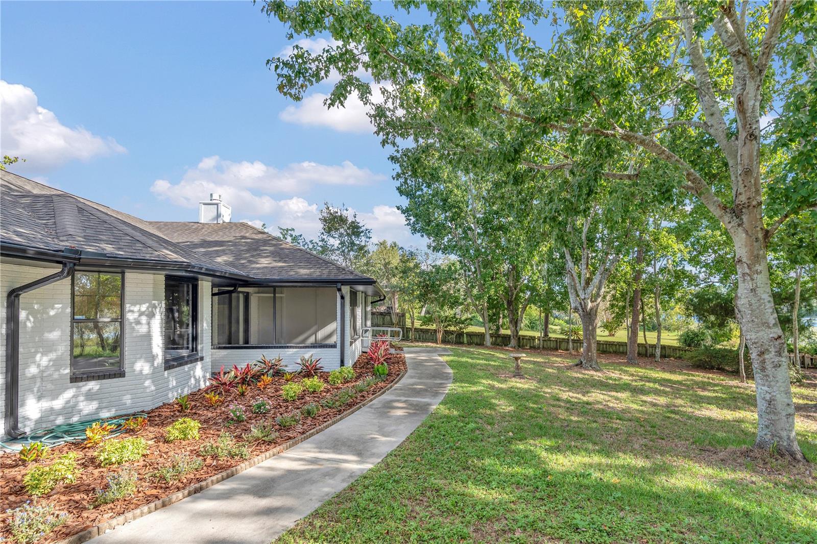 DELTONA LAKES UNIT 19 - Residential