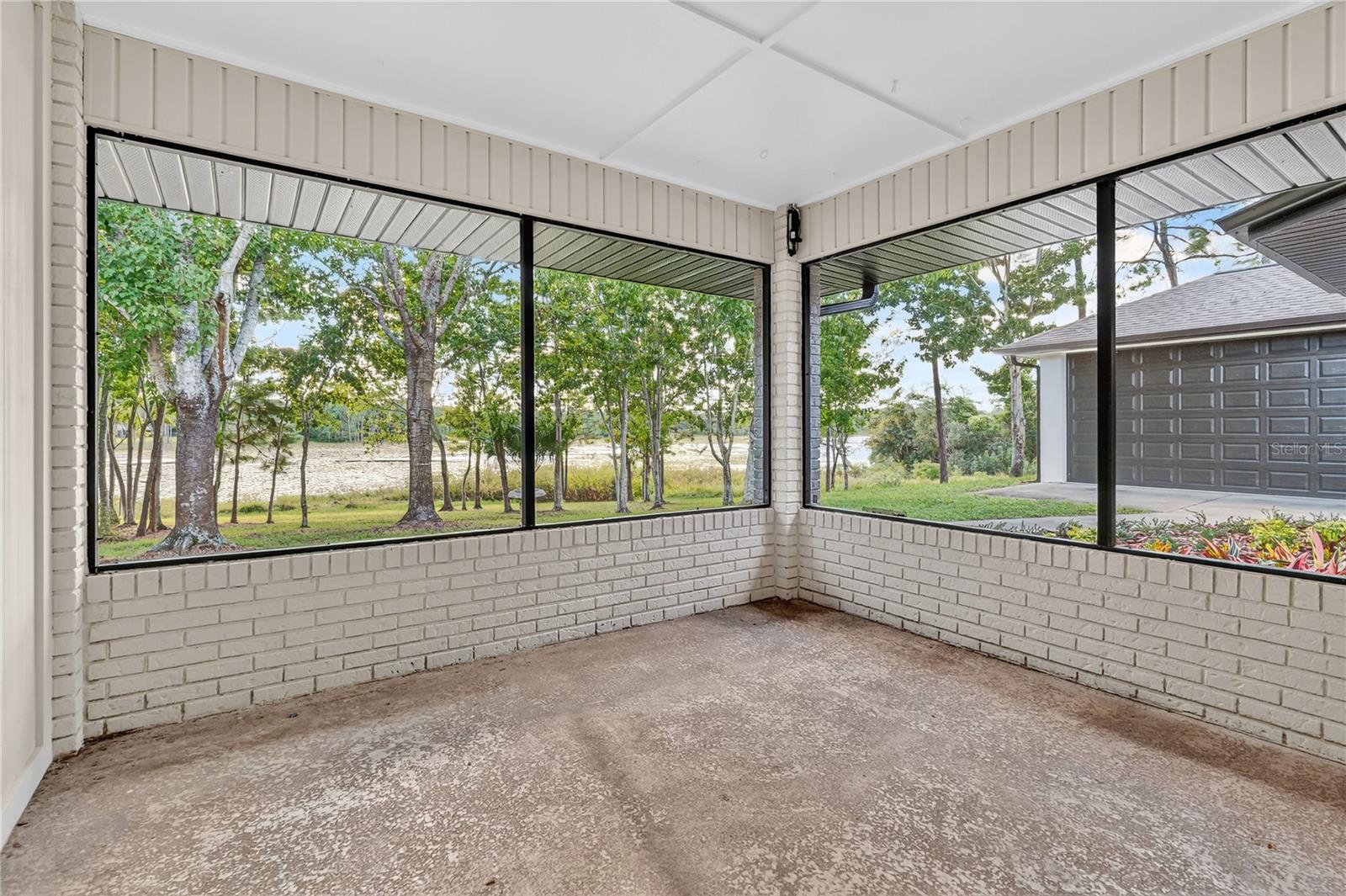 DELTONA LAKES UNIT 19 - Residential