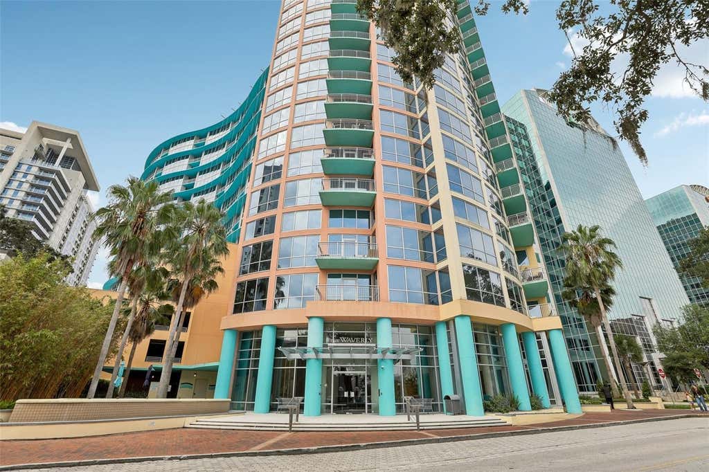 Photo of 322 E Central Boulevard #806, Orlando, FL 32801 (MLS # O6434038)