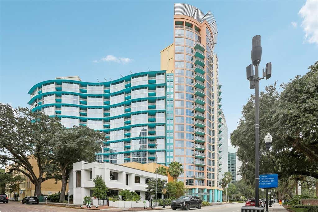Photo of 322 E Central Boulevard #806, Orlando, FL 32801 (MLS # O6434038)