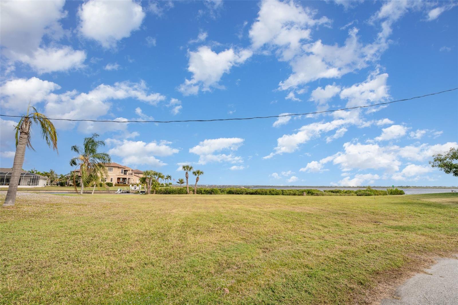 PORT CHARLOTTE SEC 060 - Land