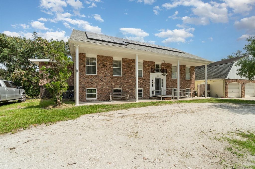 Photo of 6605 NE Masters Avenue, Arcadia, FL 34266 (MLS # C7511402)