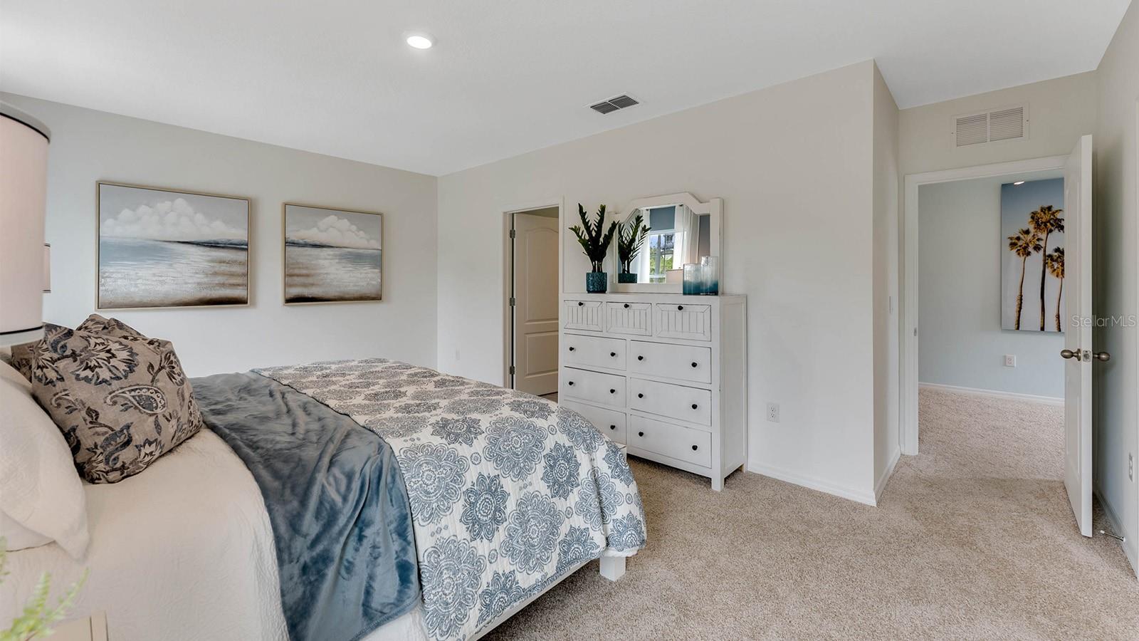 2892 WATERLILY WAY