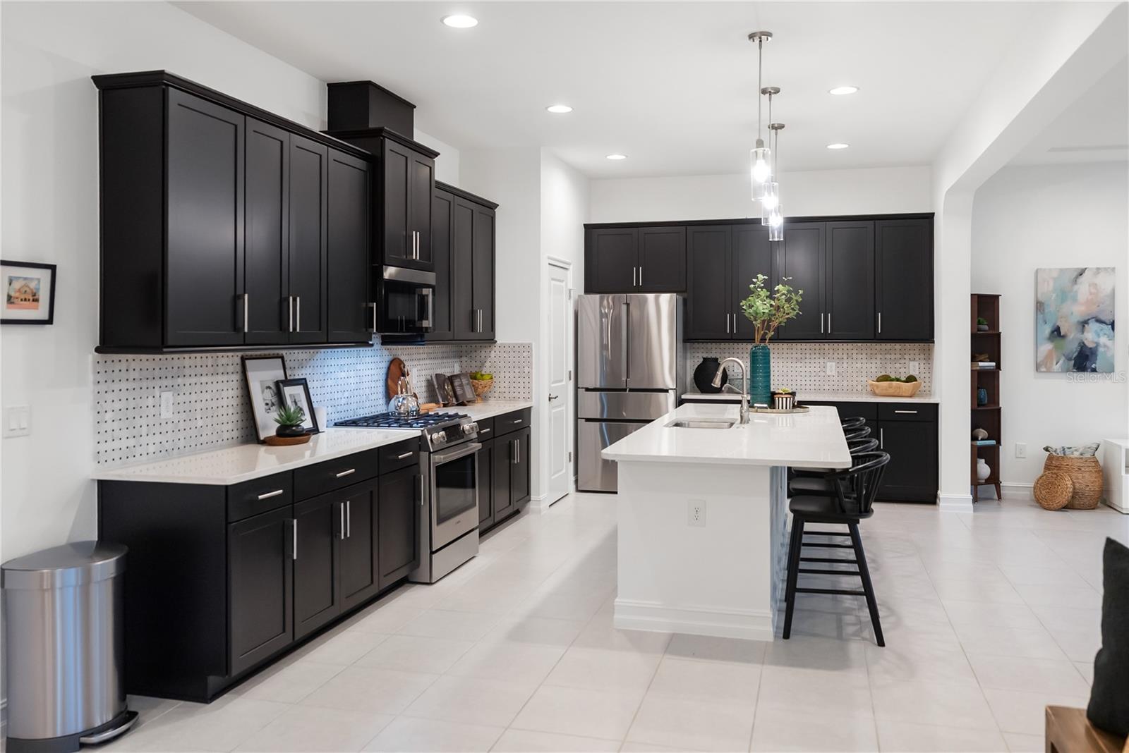 ARBOR GRANDE - Residential