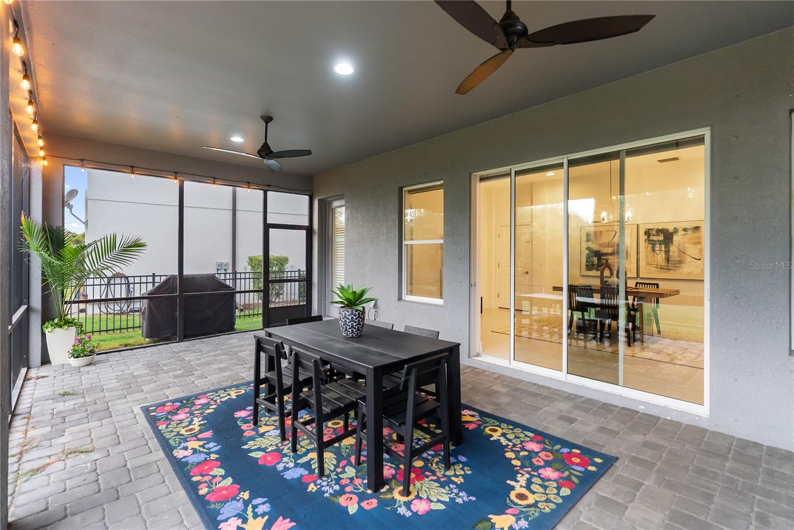 ARBOR GRANDE - Residential