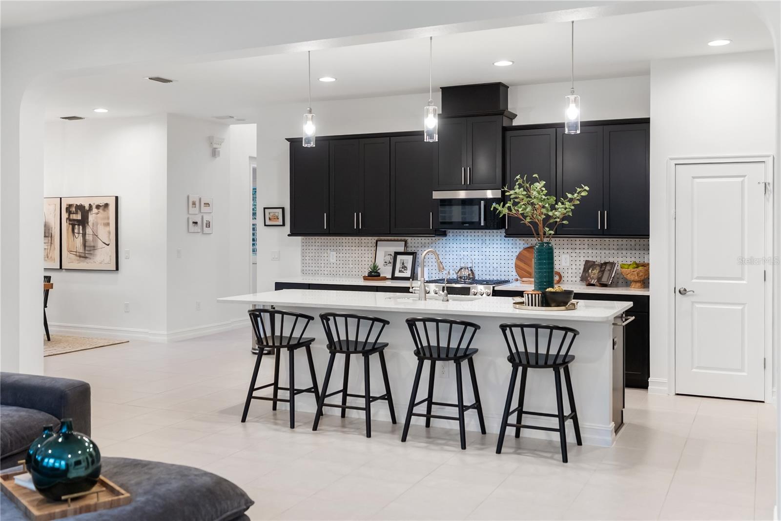ARBOR GRANDE - Residential