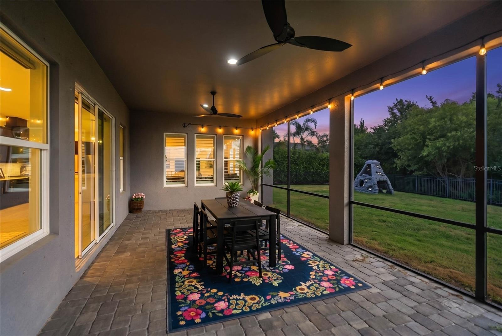 ARBOR GRANDE - Residential