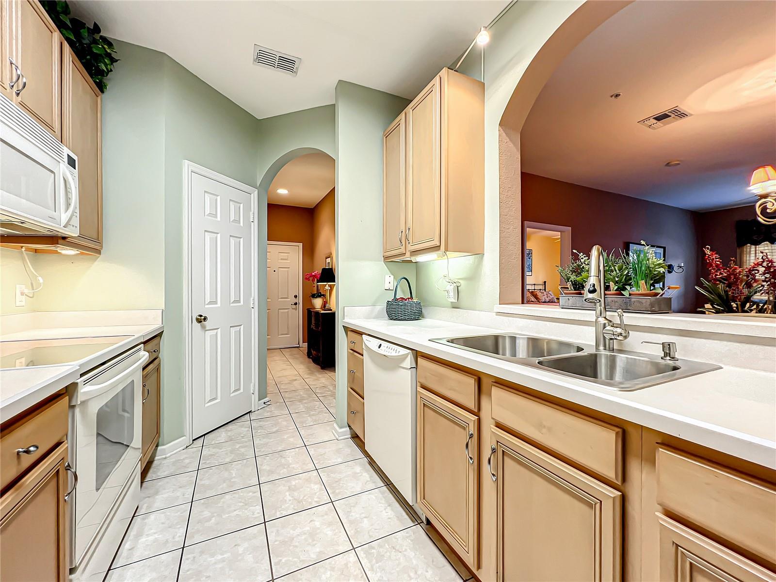 HORIZONS/STONERIDGE PLACE PH 03 - Residential