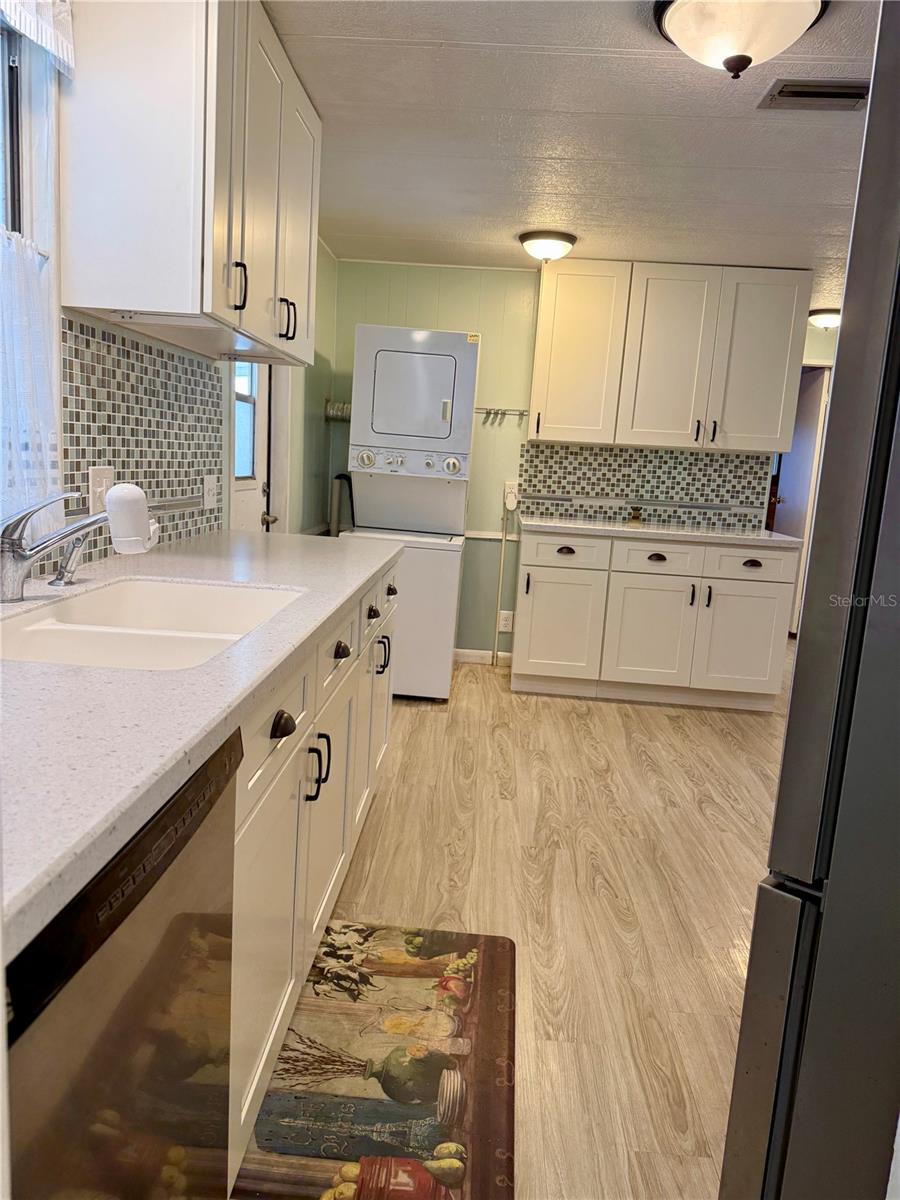 LAKE RICH VILLAGE MOBILE HOME PARK UNREC - Residential