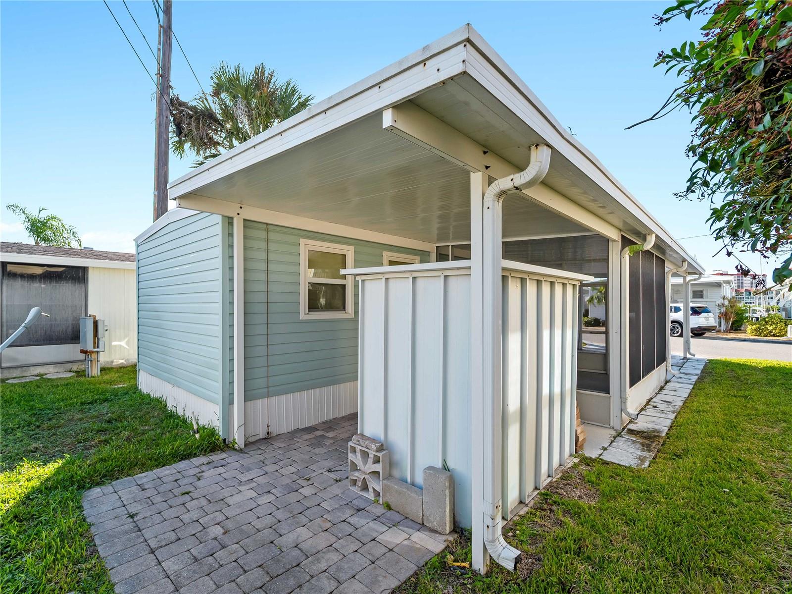 HARBOR LIGHTS MHP CO-OP - Residential