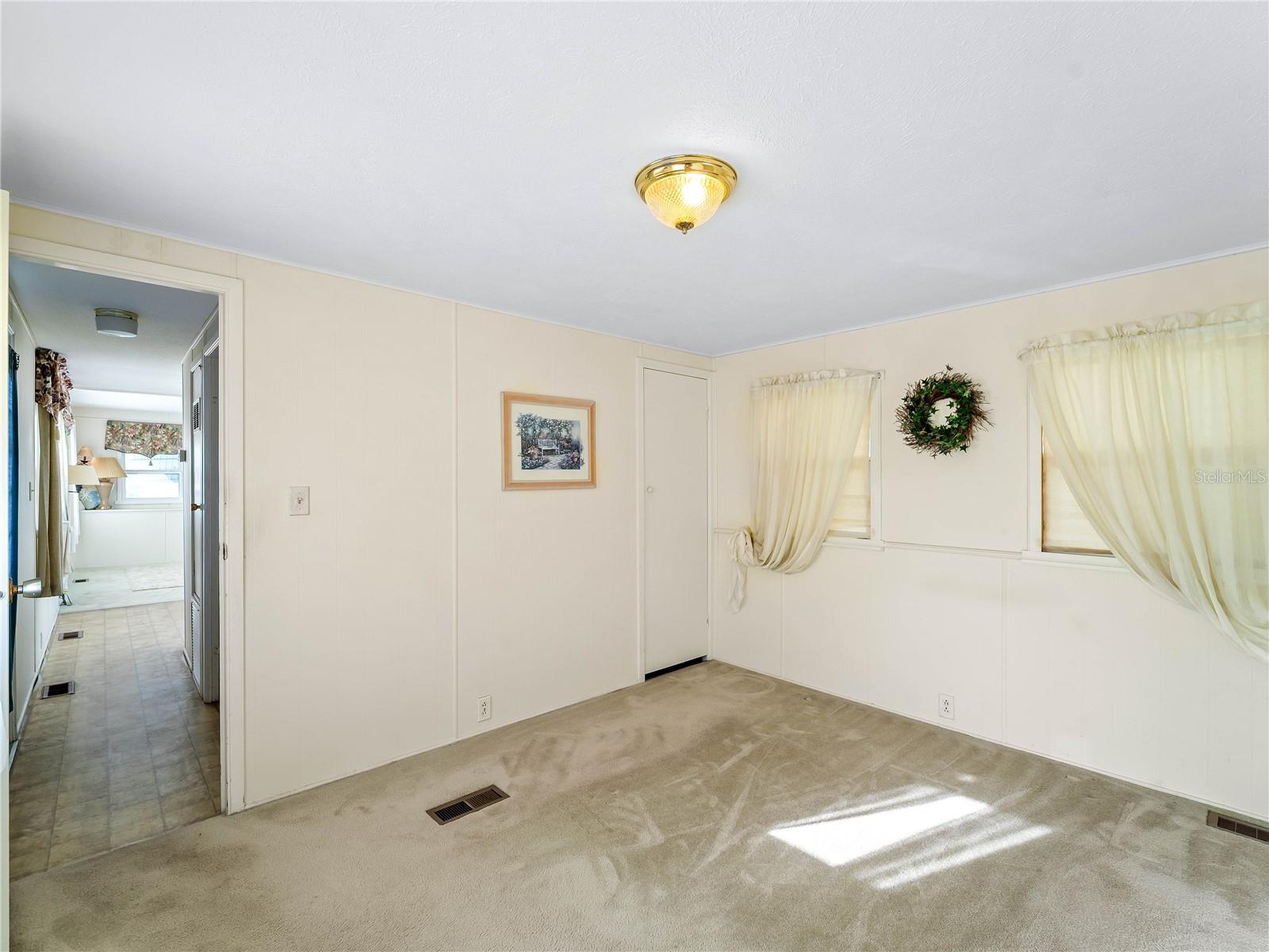 HARBOR LIGHTS MHP CO-OP - Residential