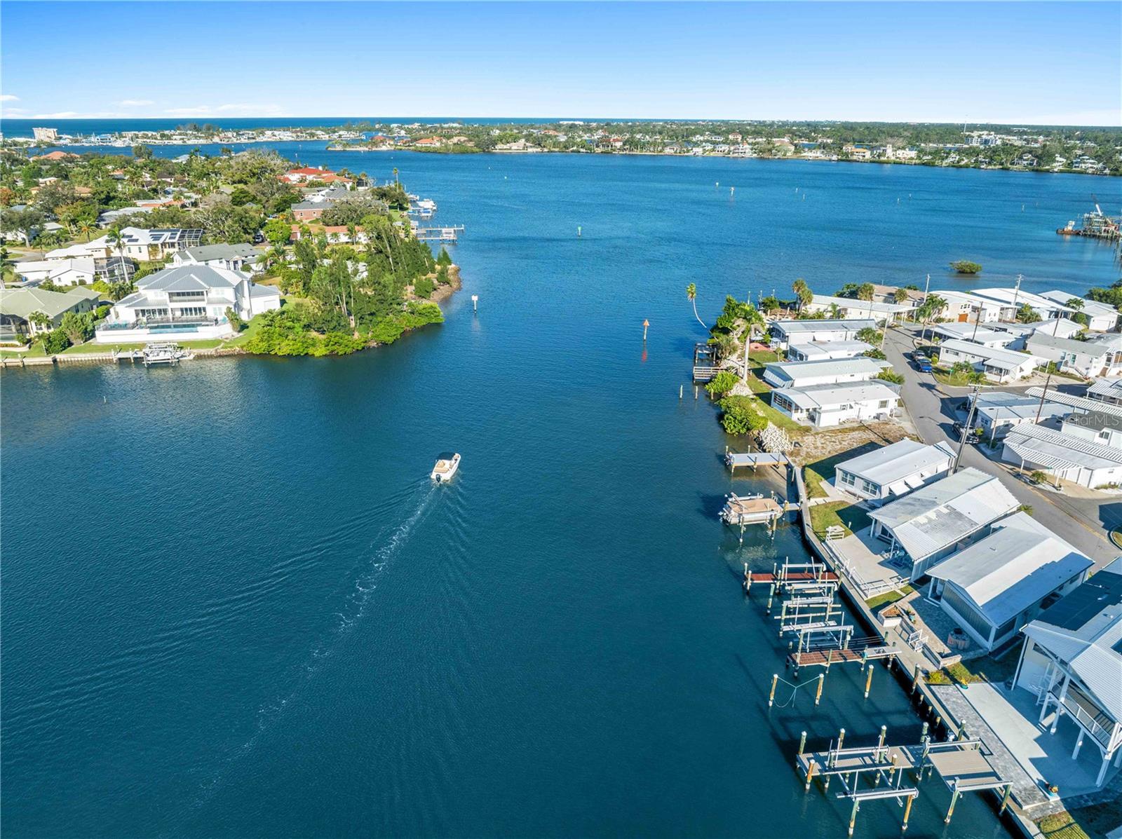 HARBOR LIGHTS MHP CO-OP - Residential