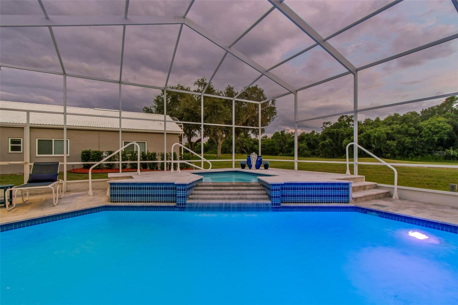 438 TALL OAK TRAIL
