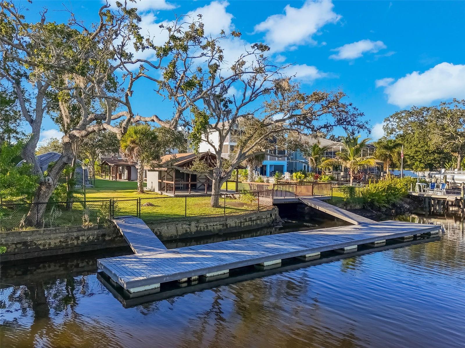 RIVERVIEW TERRACE REP - Residential
