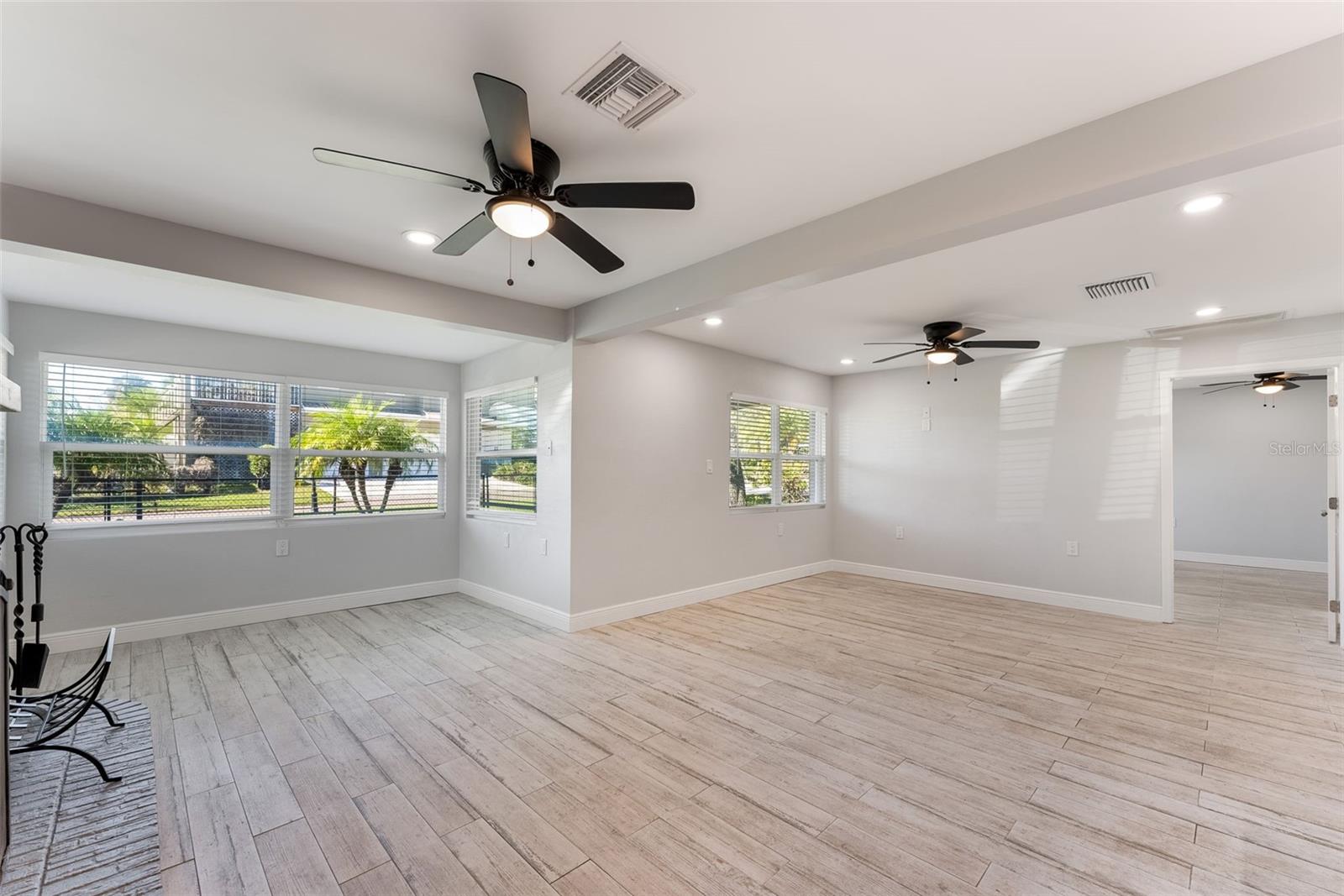 RIVERVIEW TERRACE REP - Residential