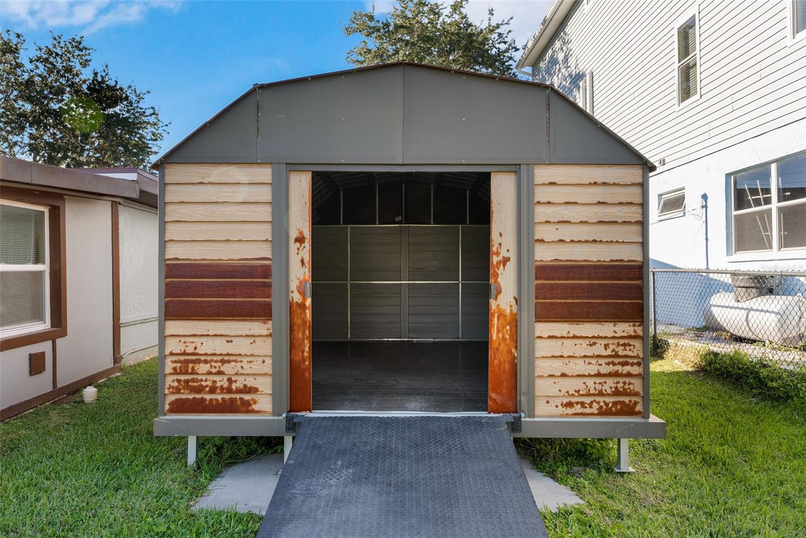 RIVERVIEW TERRACE REP - Residential