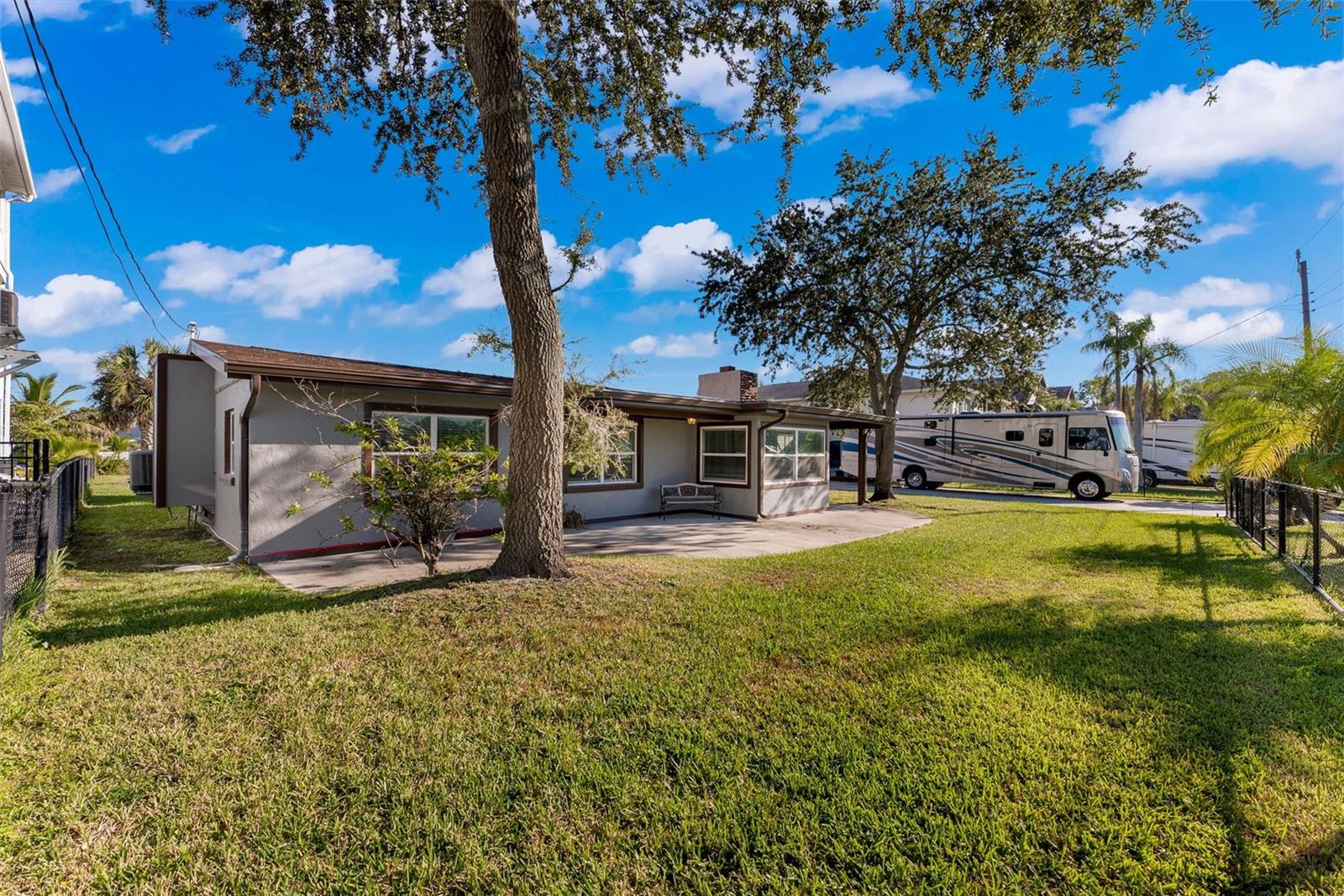 RIVERVIEW TERRACE REP - Residential